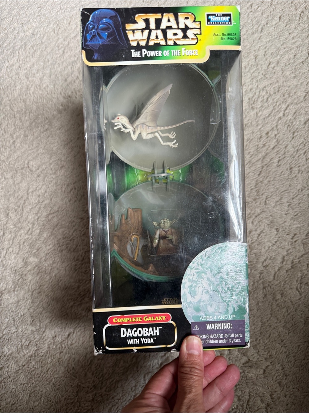 Star Wars Dagobah Playset with Yoda – White/Grey